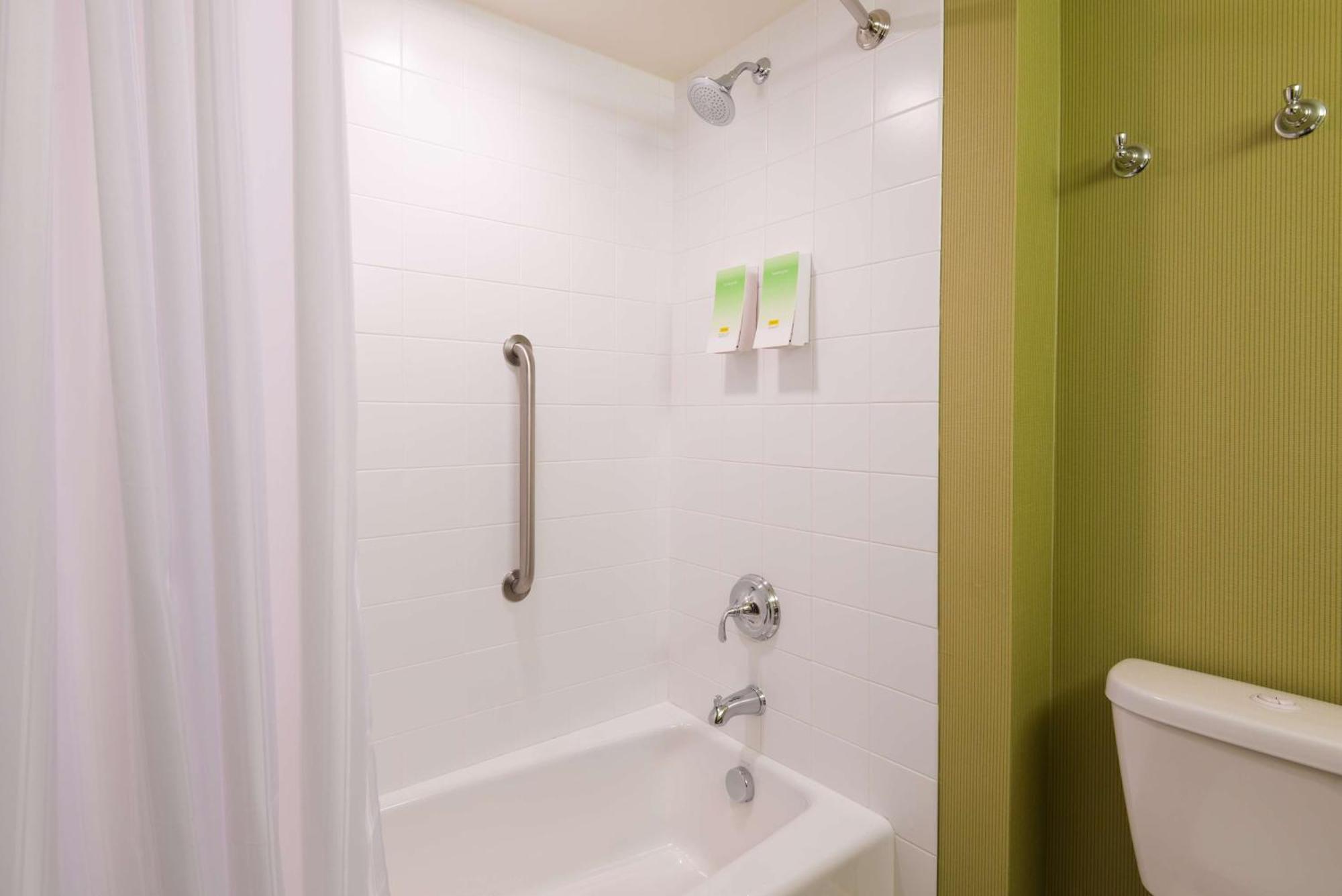 Home2 Suites By Hilton Buffalo Airport/ Galleria Mall Cheektowaga Exterior photo